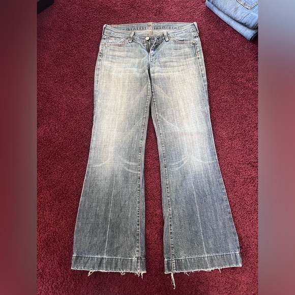 7 For All Mankind - Picture 2 of 2